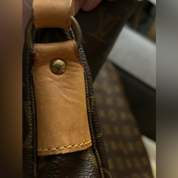 Authentic Louis Vuitton Monogram Balade Shoulder Bag; M51112. Fabulous! - Picture 8 of 14